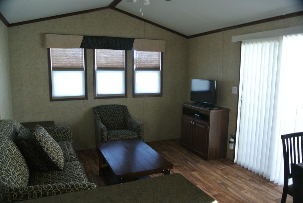 Sherkston Shores Beach Resort Port Colborne Zimmer foto
